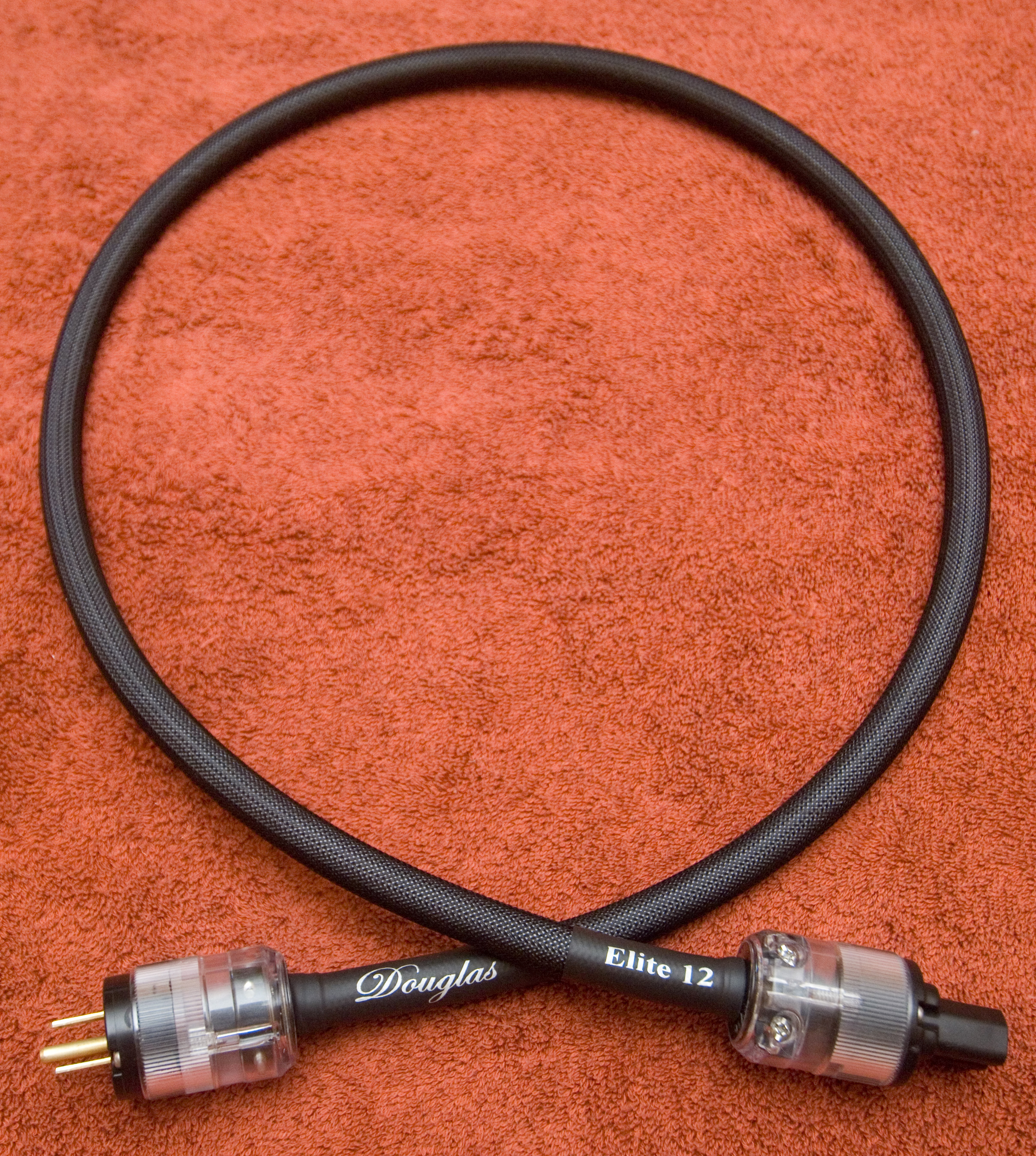 Elite 12 Power Cable by Douglas Connection
