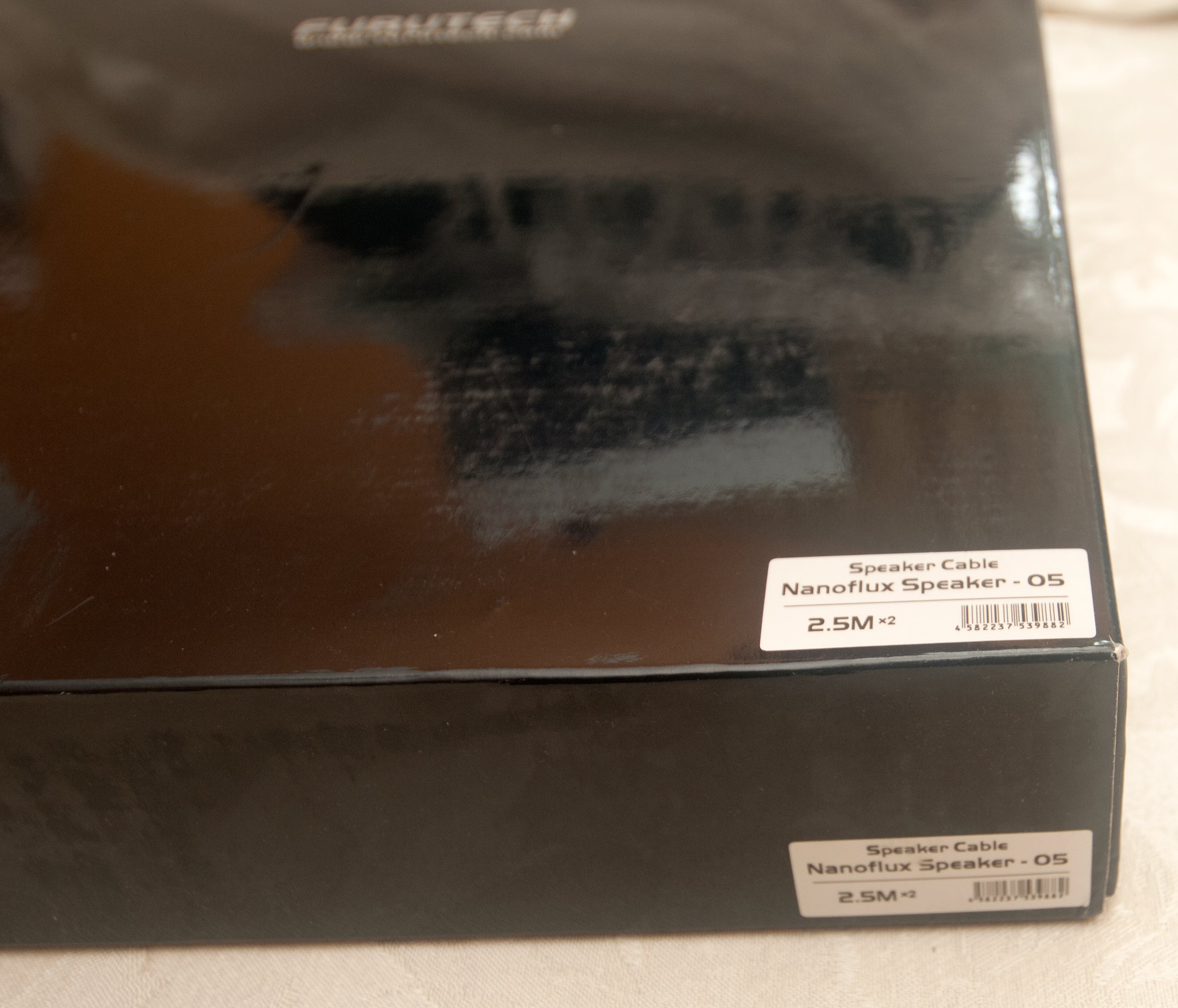 Furutech NanoFlux 2.5 Meter Speaker Cable Pair Bananas to Spades