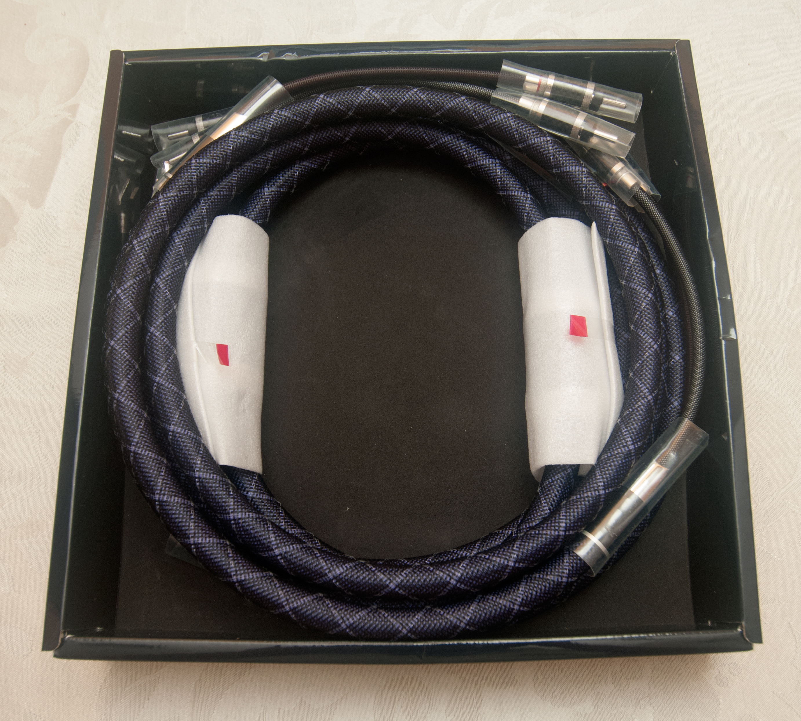 Furutech NanoFlux 2.5 Meter Speaker Cable Pair Bananas to Spades
