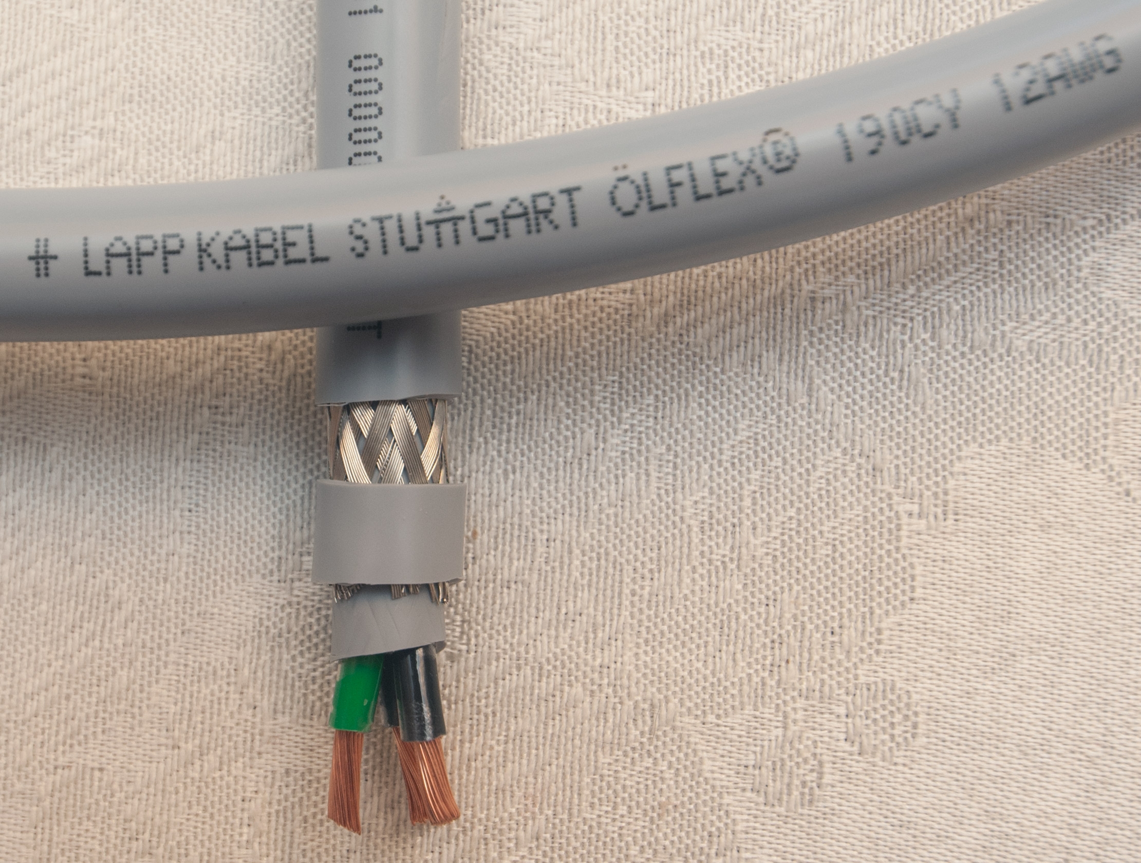 Lapp ÖLFLEX 190 CY Shielded 12 AWG 3 Conductor Power Cable