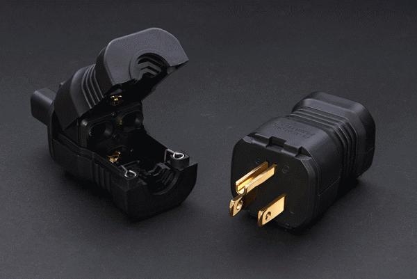 Furutech FI-15M(G) PHigh Performance Power connector Gold Plated